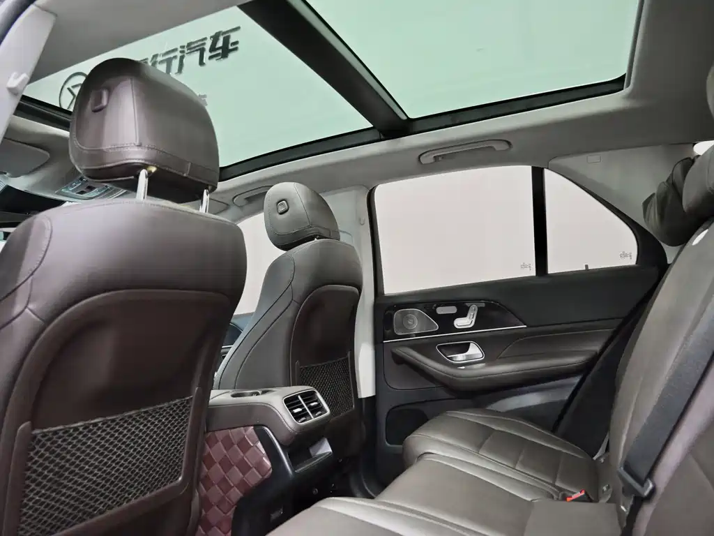 Mercedes-Benz GLE 2023 — фото 15