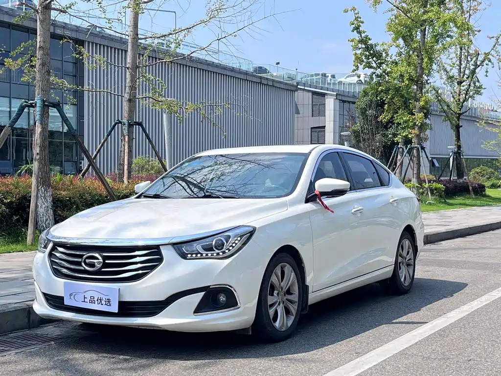 GAC Trumpchi GA6 2015 — фото 1