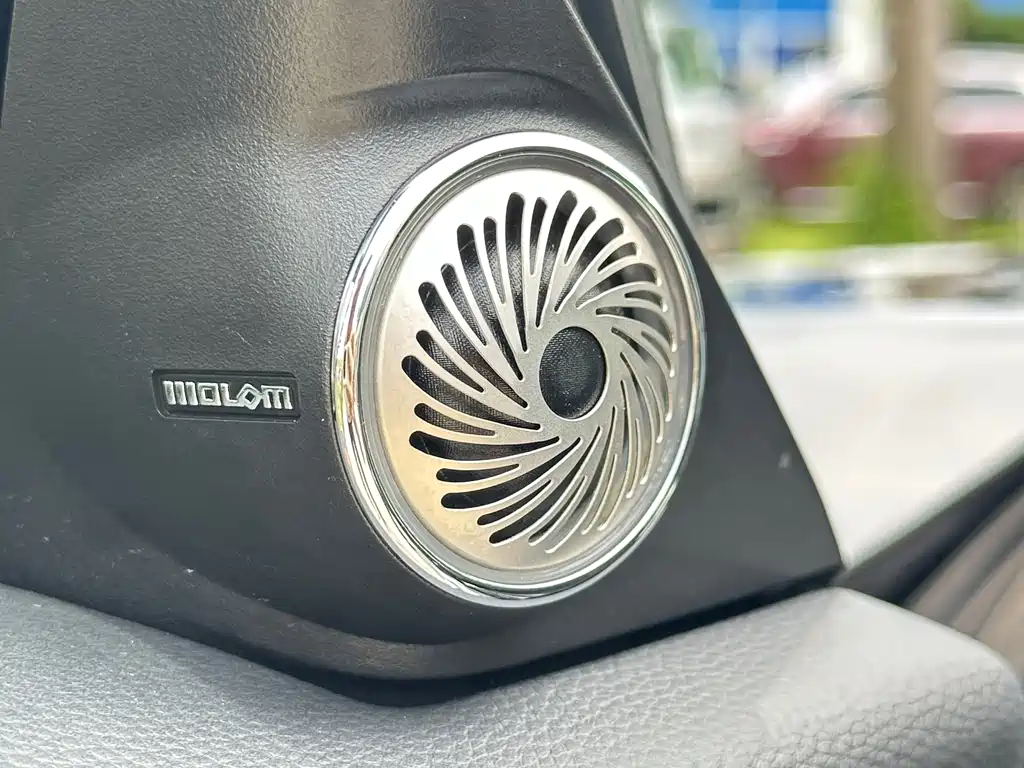 Honda Accord 2020 — фото 13