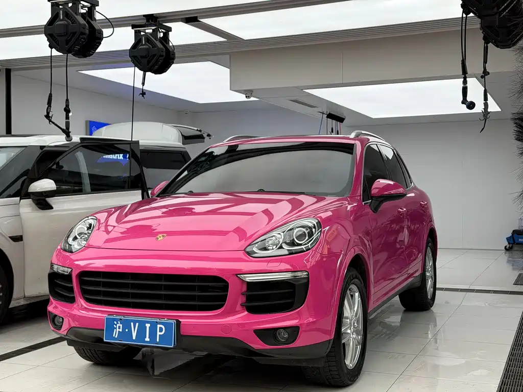 Porsche Cayenne 2017 — фото 1