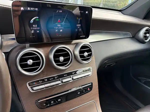Mercedes-Benz GLC 2020