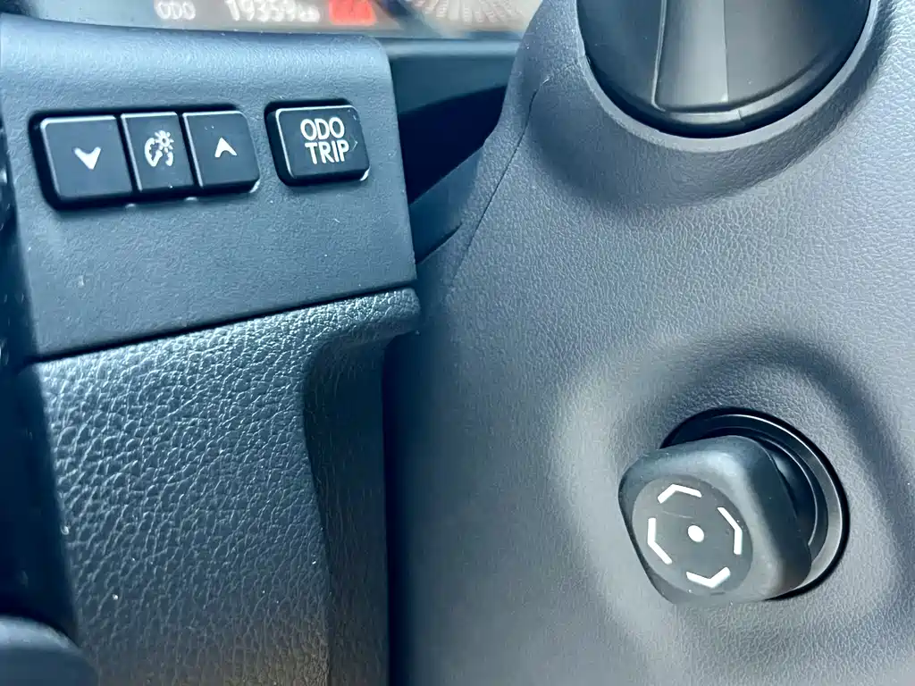 Lexus ES 2022 — фото 24
