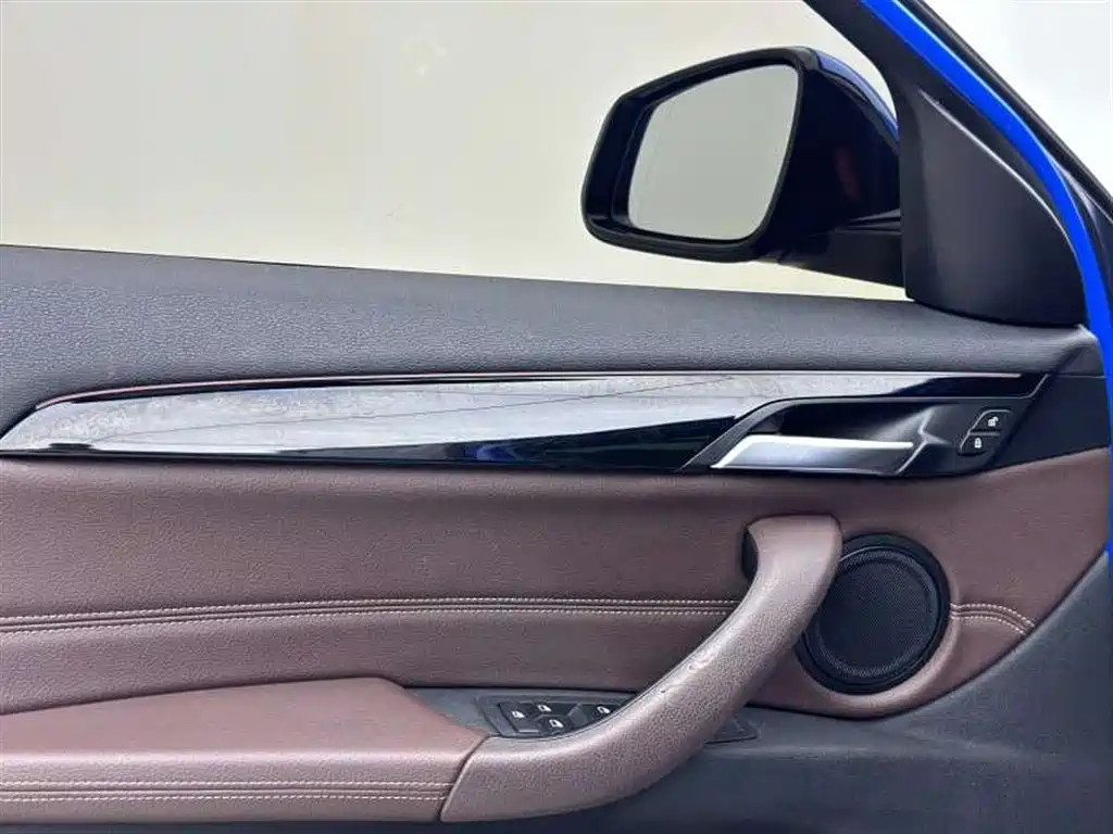 BMW X2 2020 — фото 14