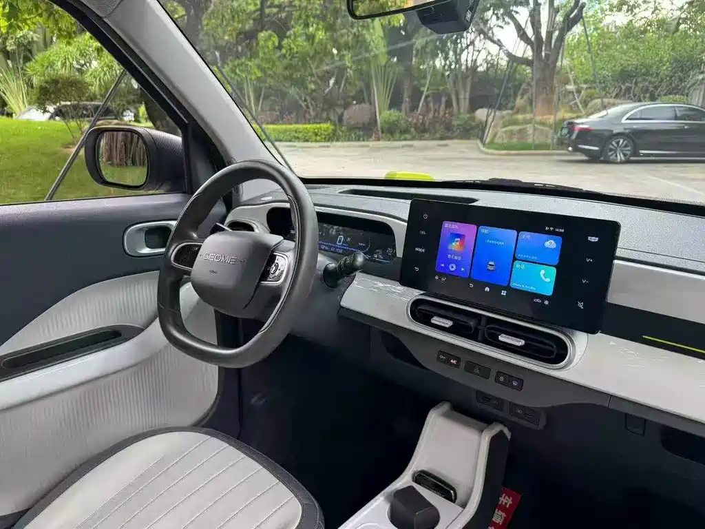Geely Galaxy Panda 2025 — фото 5
