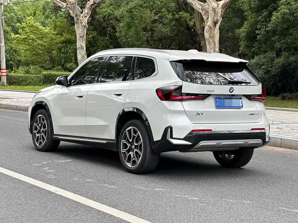 BMW X1 2023 — фото 16