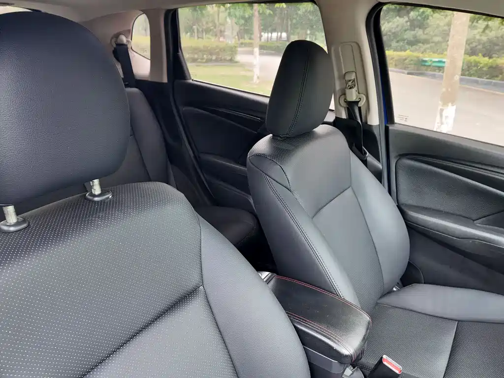 Honda Fit 2018 — фото 47