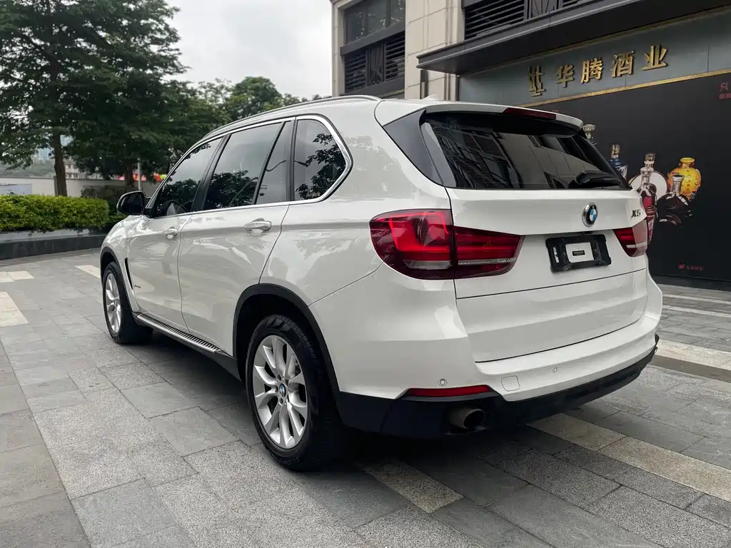 BMW X5 2015 — фото 8