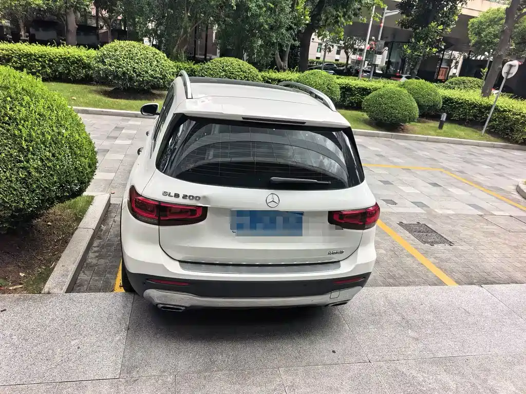 Mercedes-Benz GLB 2020