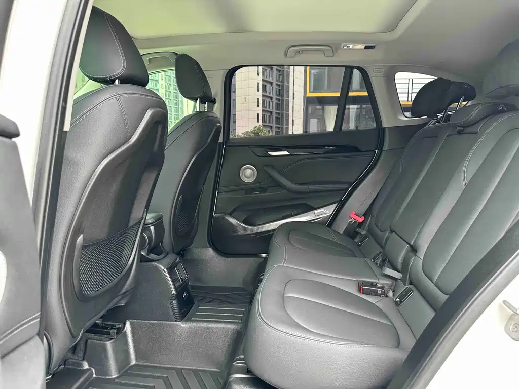 BMW X1 2022 — фото 10