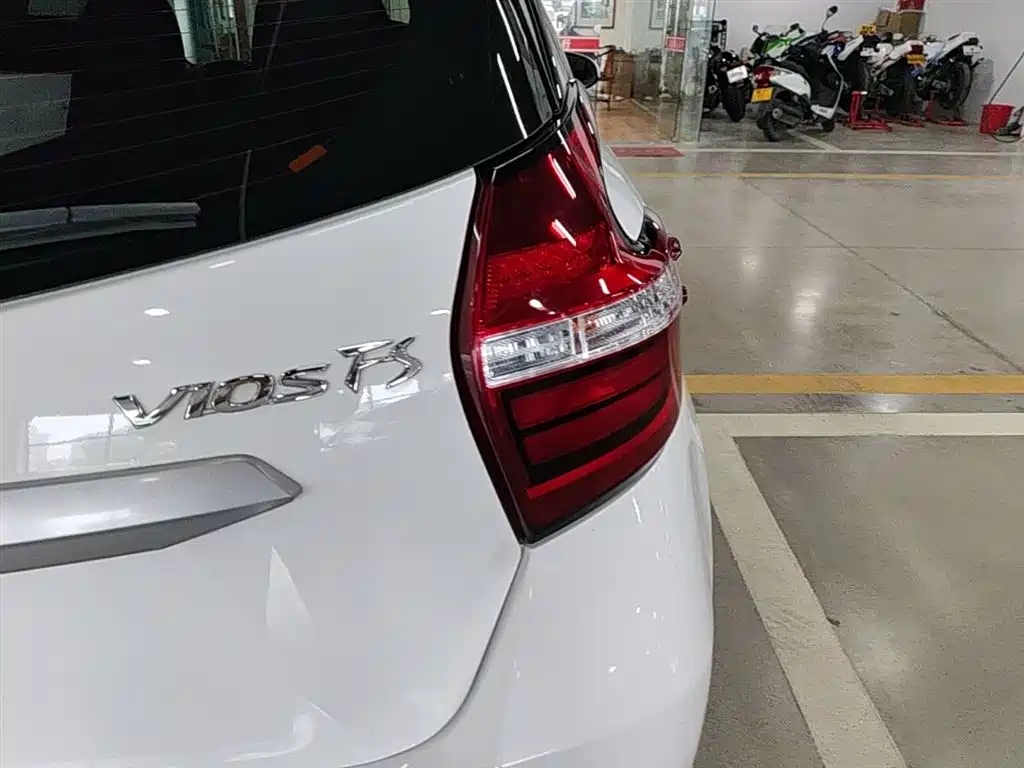 Toyota Vios FS 2020 — фото 8