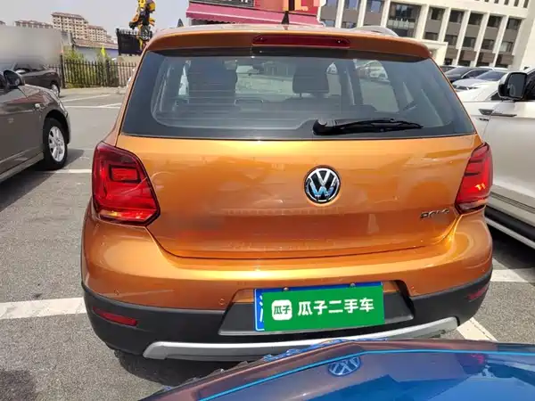 Volkswagen Polo 2016