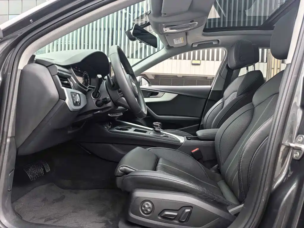 Audi A4L 2021