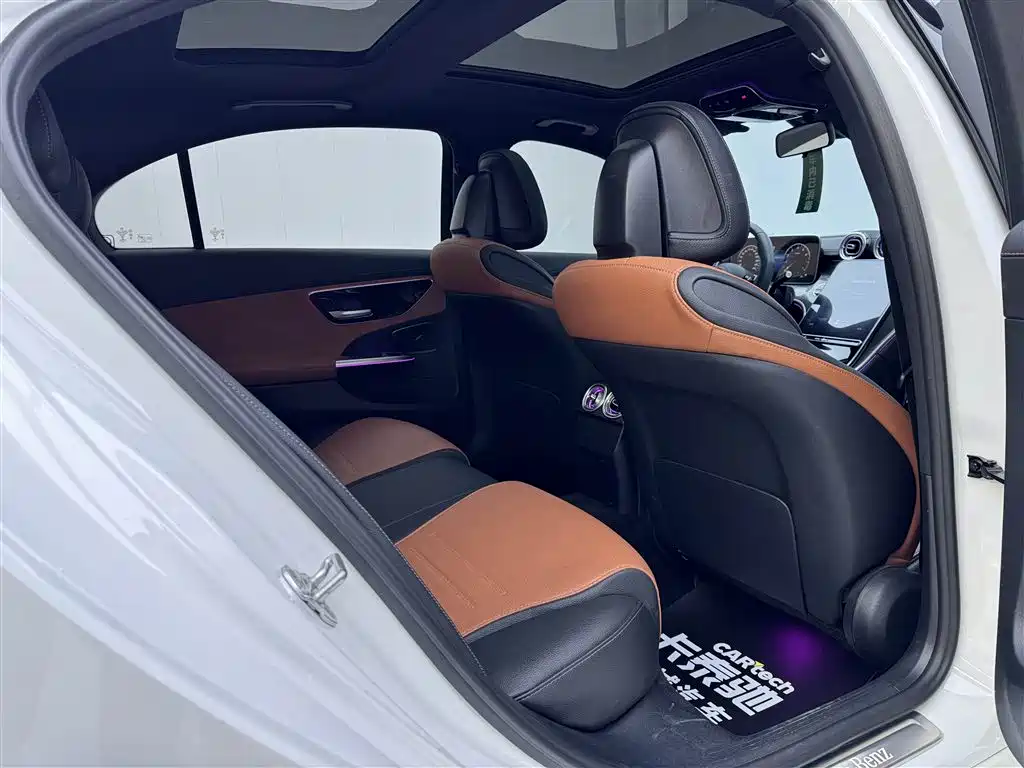 Mercedes-Benz C-Class 2023 — фото 22