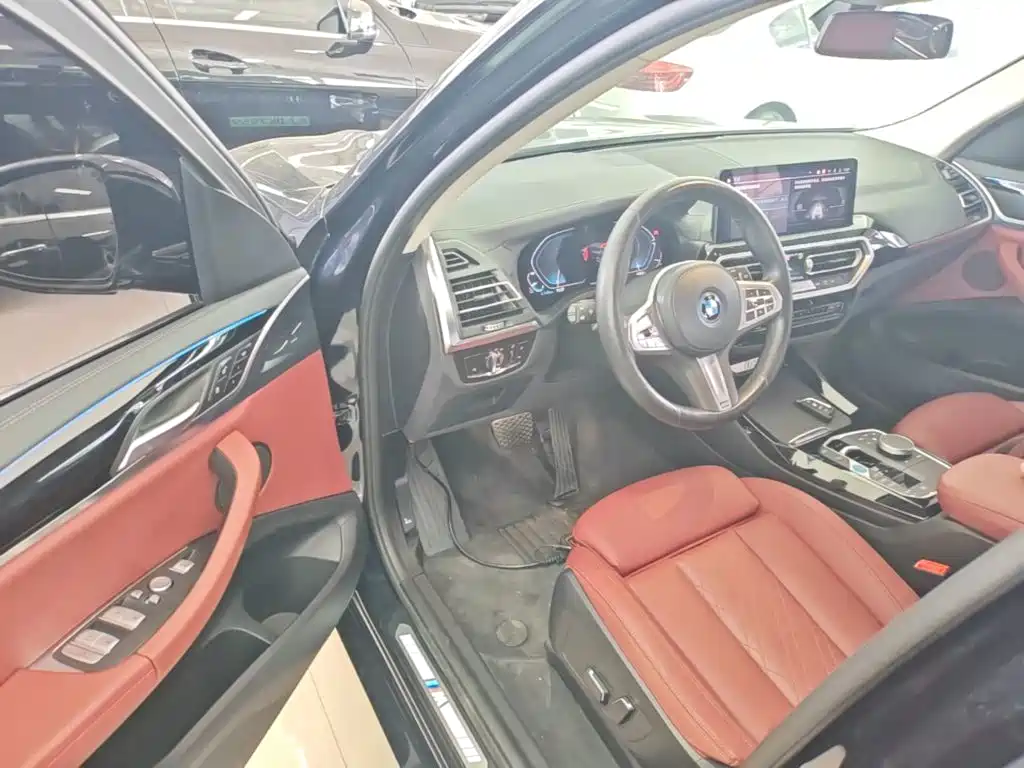 BMW iX3 2024 — фото 16