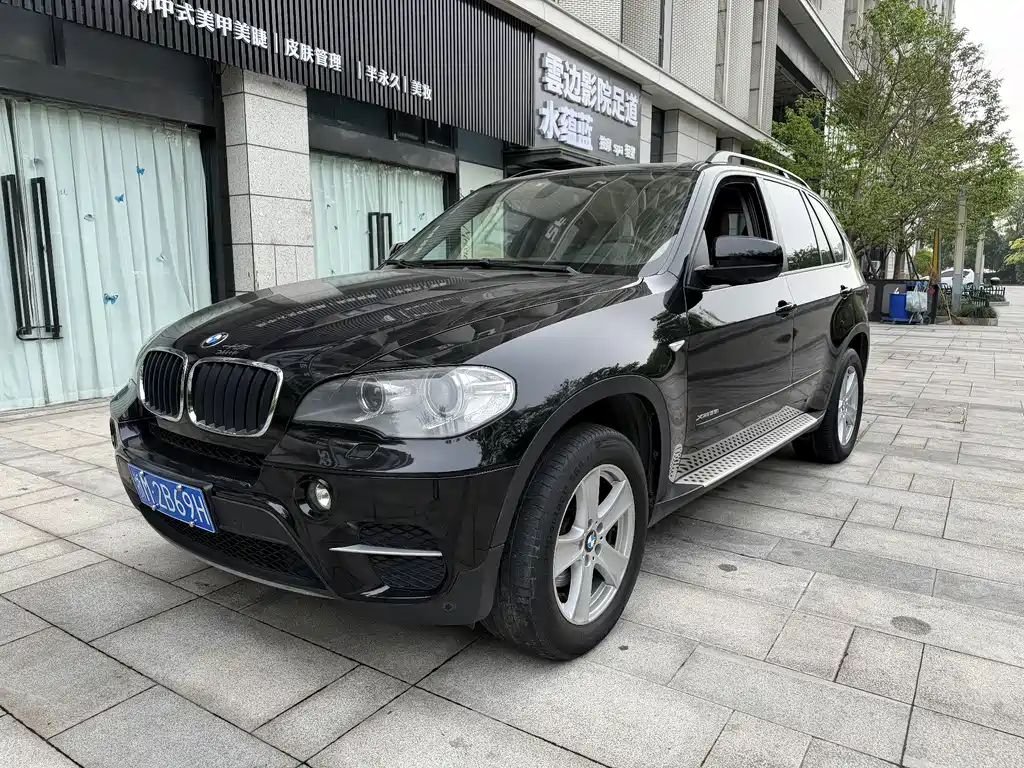 BMW X5 2011
