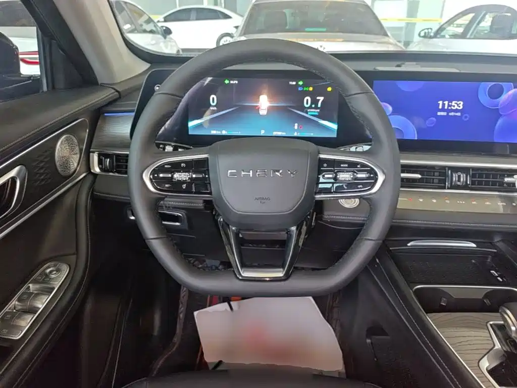 Chery Tiggo 8 PRO 2023 — фото 11