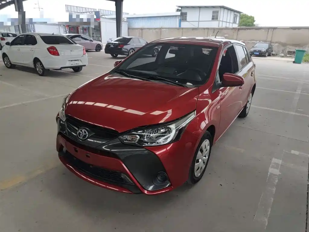 Toyota Yaris L 2018 — фото 2
