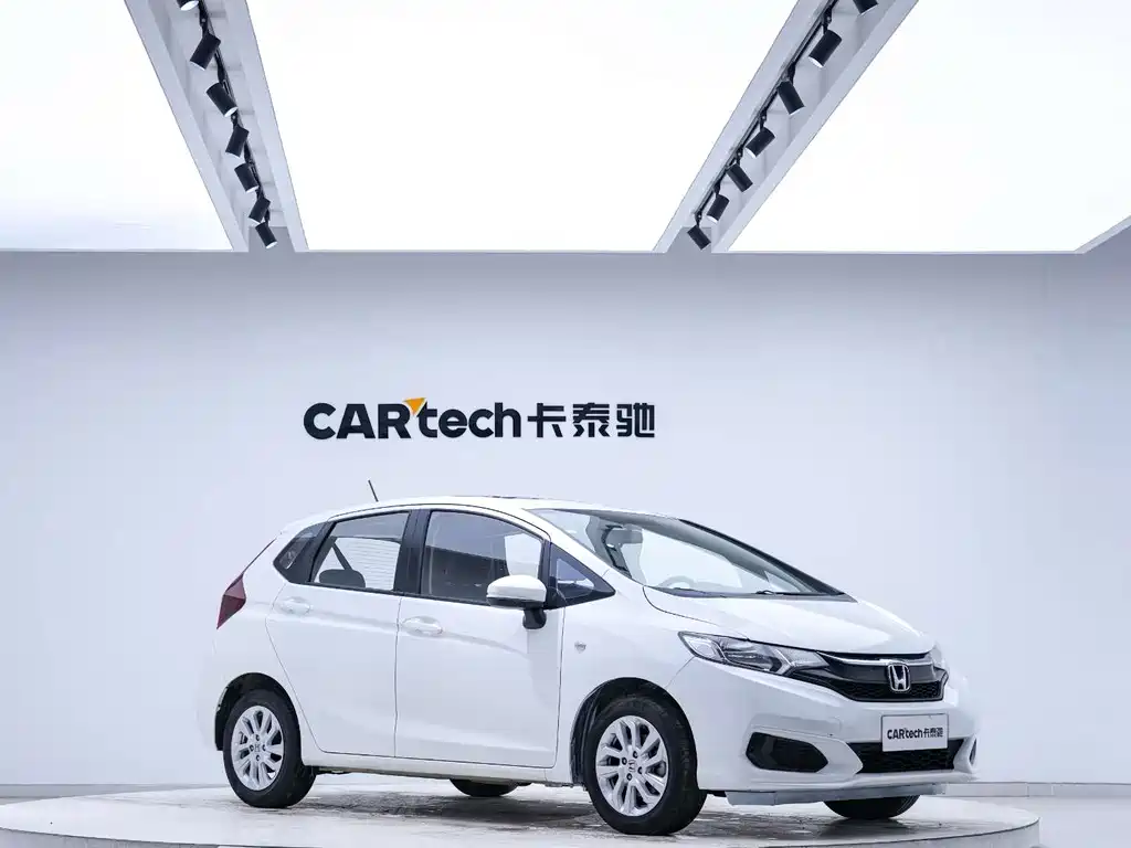 Honda Fit 2020 — фото 4