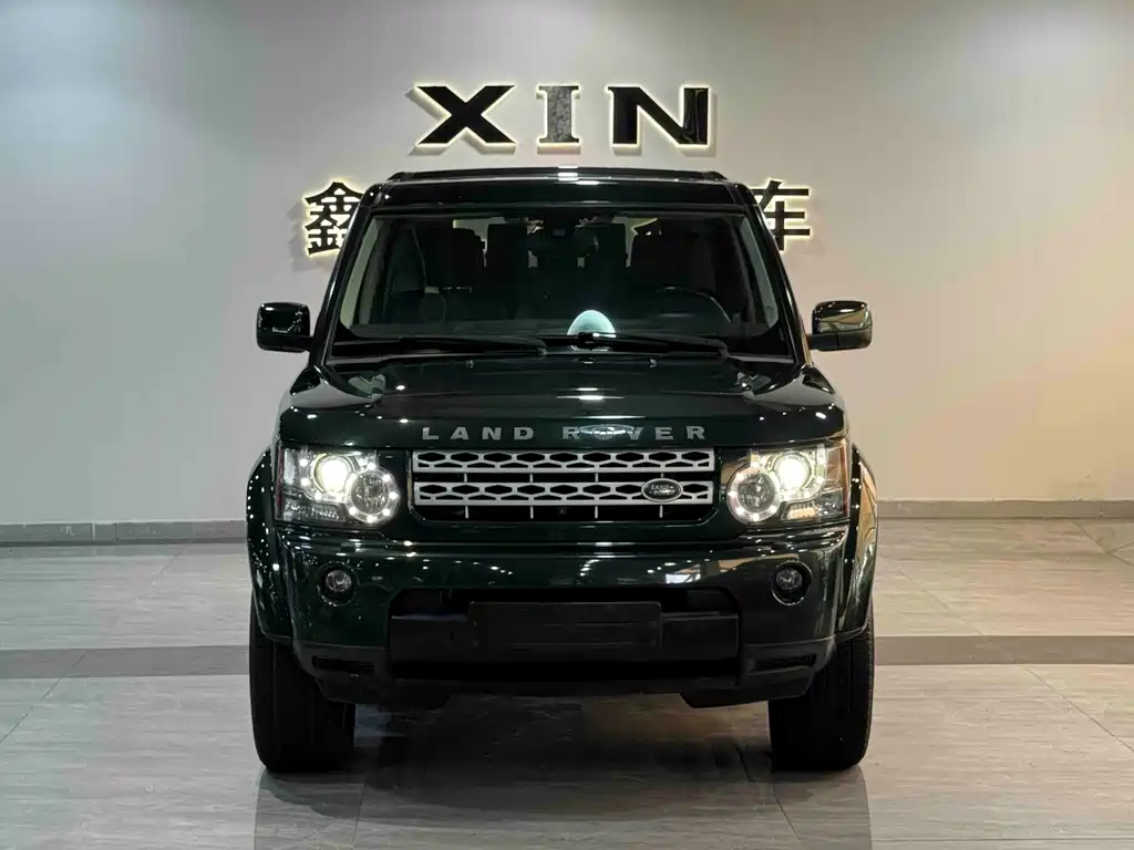 Land Rover Discovery 2012 — фото 1