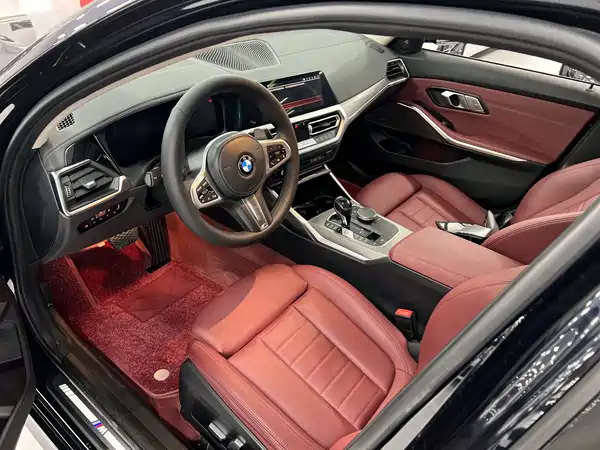BMW 3 Series 2021