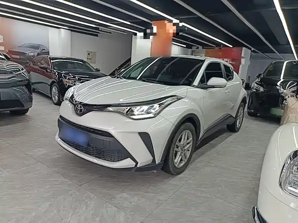 Toyota C-HR 2021