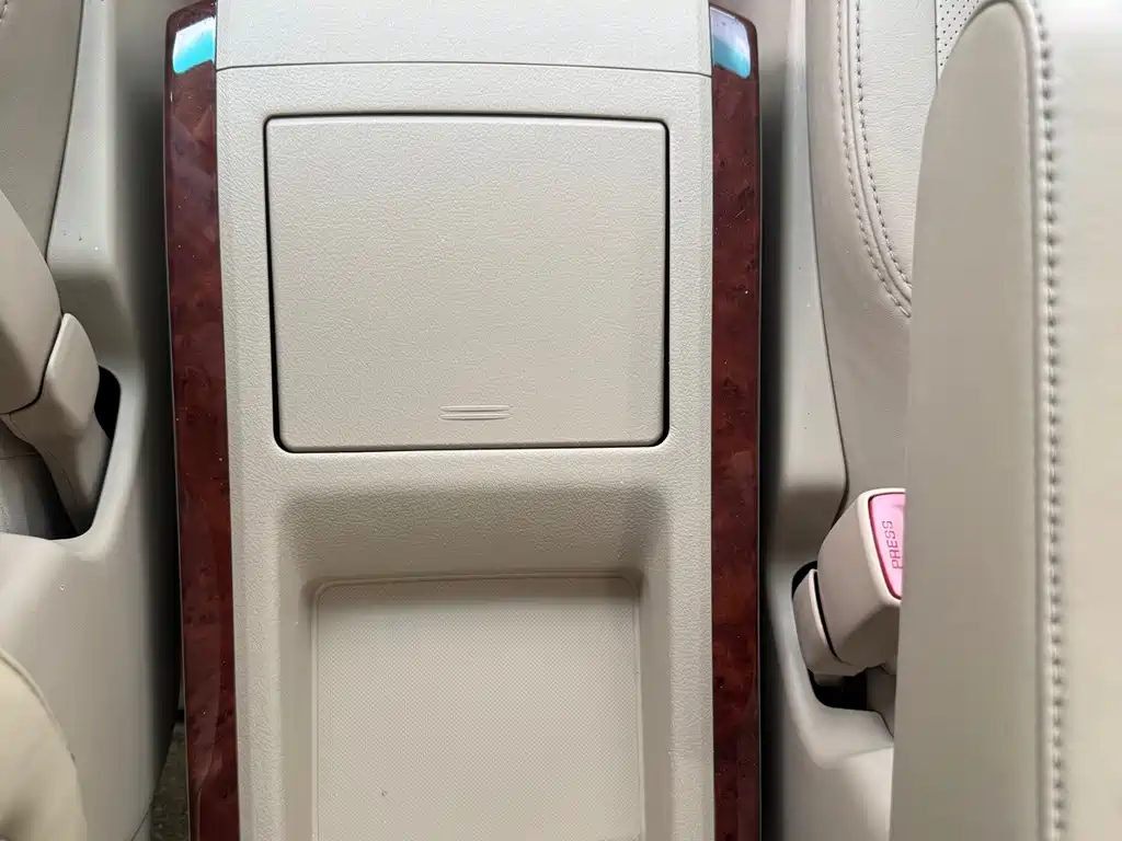 Toyota Alphard 2011 — фото 10