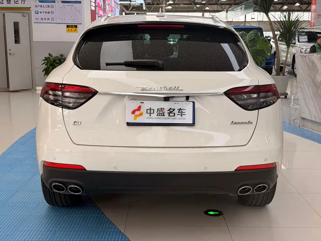 Maserati Levante 2021 — фото 15