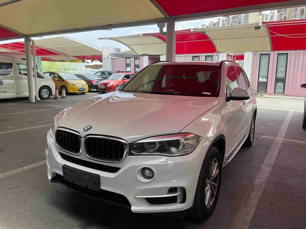 BMW X5 2015 — фото 1