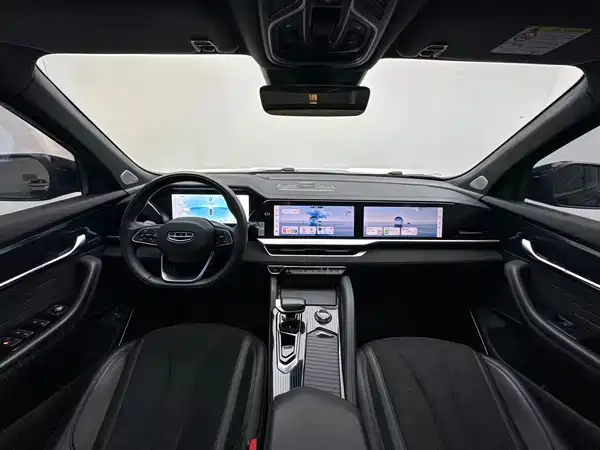 Geely Xingyue L 2024