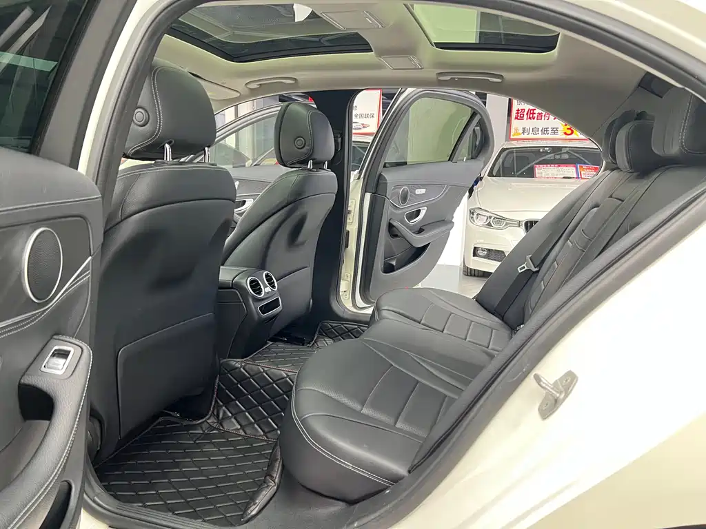 Mercedes-Benz C-Class 2019