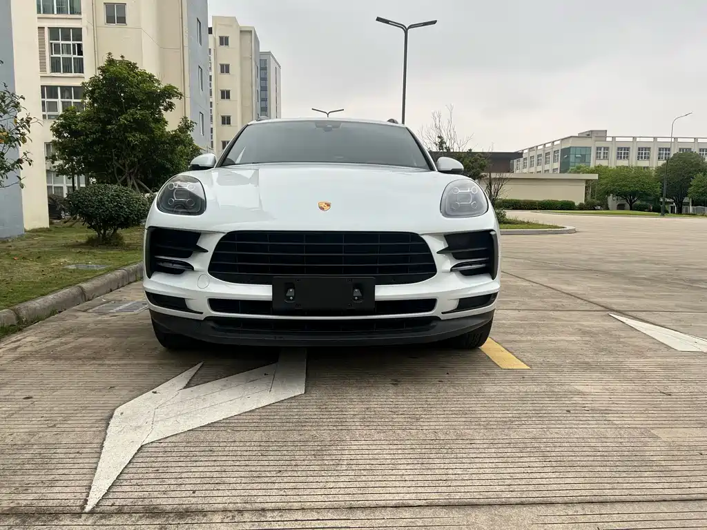 Porsche Macan 2019 — фото 3