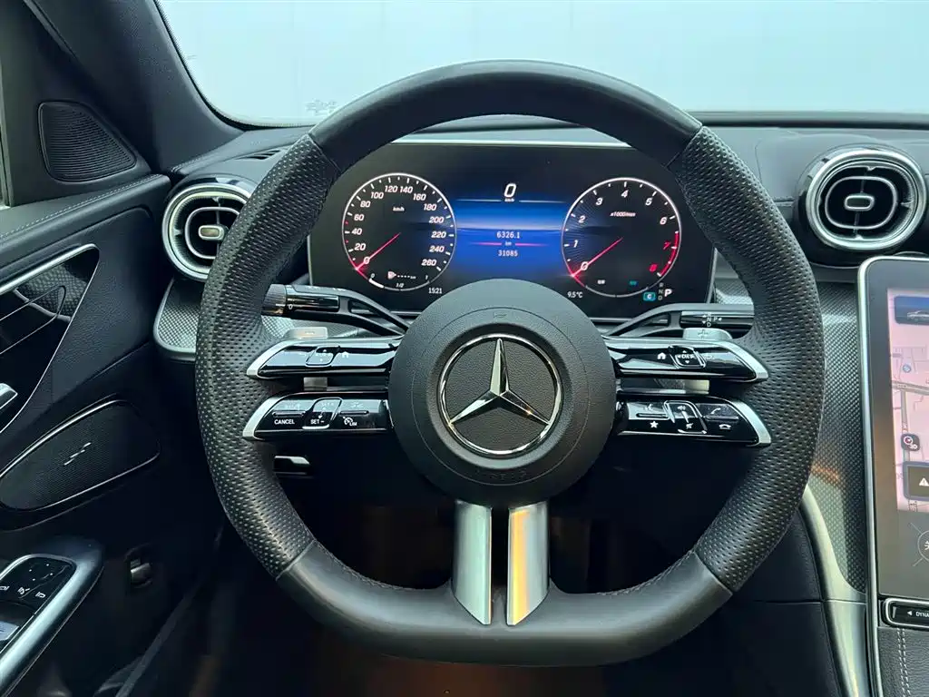 Mercedes-Benz C-Class 2024 — фото 22
