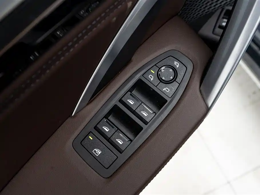 BMW X1 2024 — фото 24