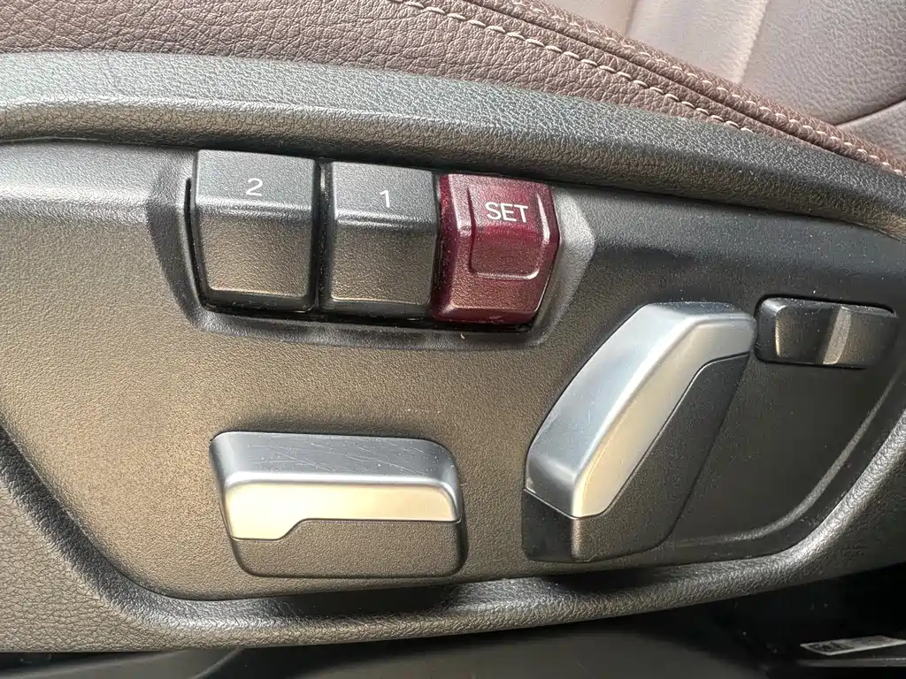 BMW X1 2022 — фото 11
