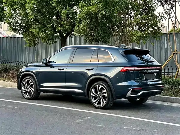 Geely Xingyue L 2023