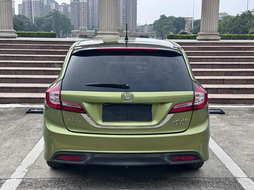 Honda Jade 2016 — фото 9
