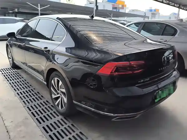 Volkswagen Magotan PHEV 2022