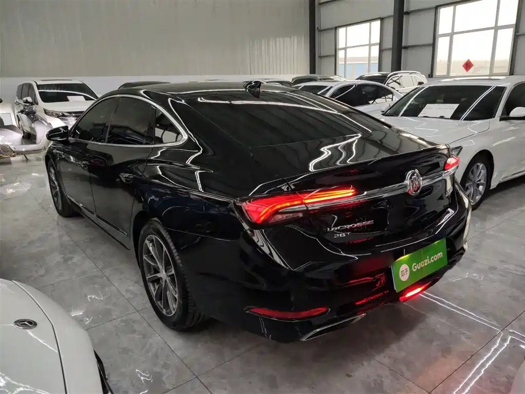 Buick LaCrosse 2020 — фото 23