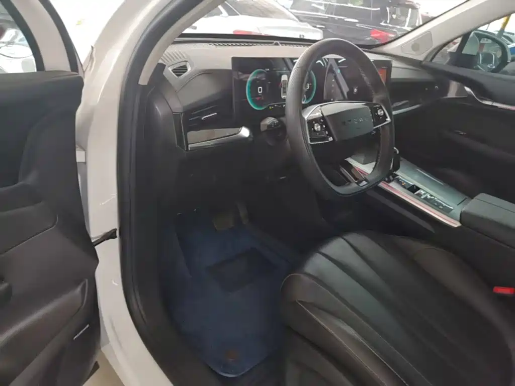 Roewe RX5 MAX 2023 — фото 16