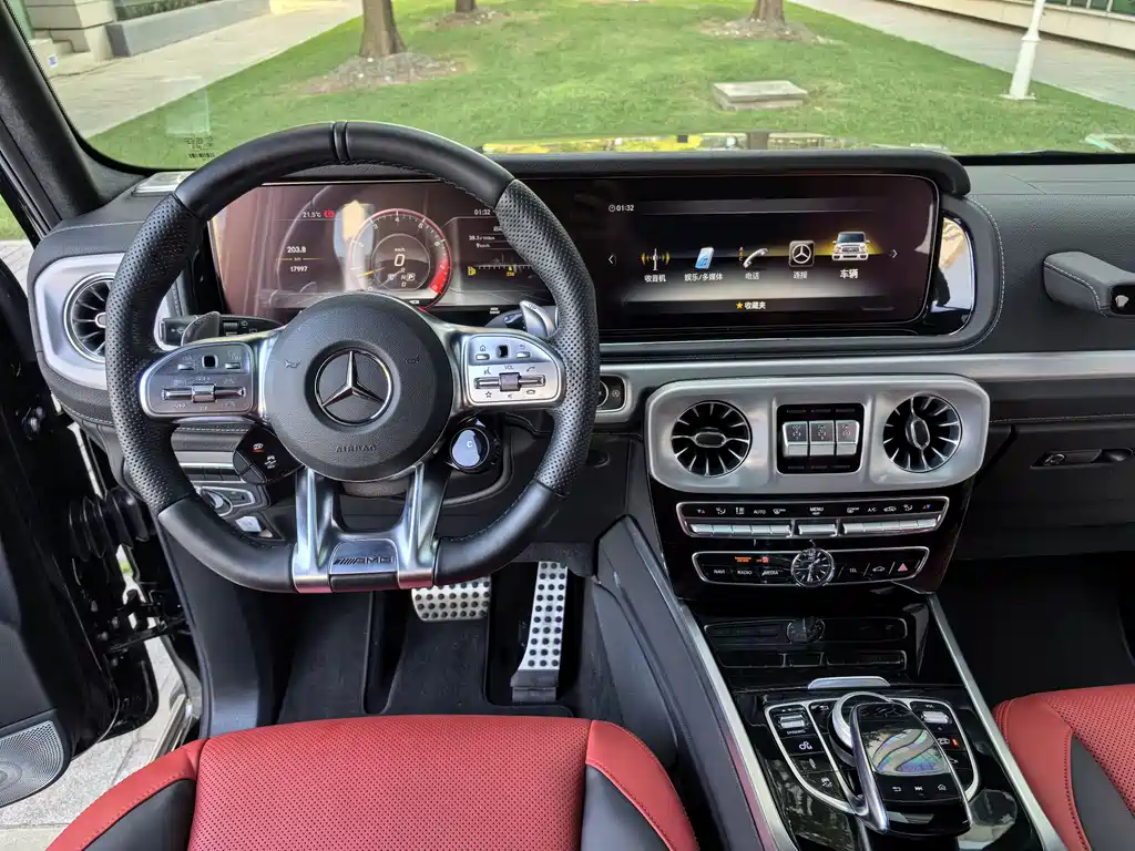 Mercedes-Benz G-Class AMG 2021 — фото 33