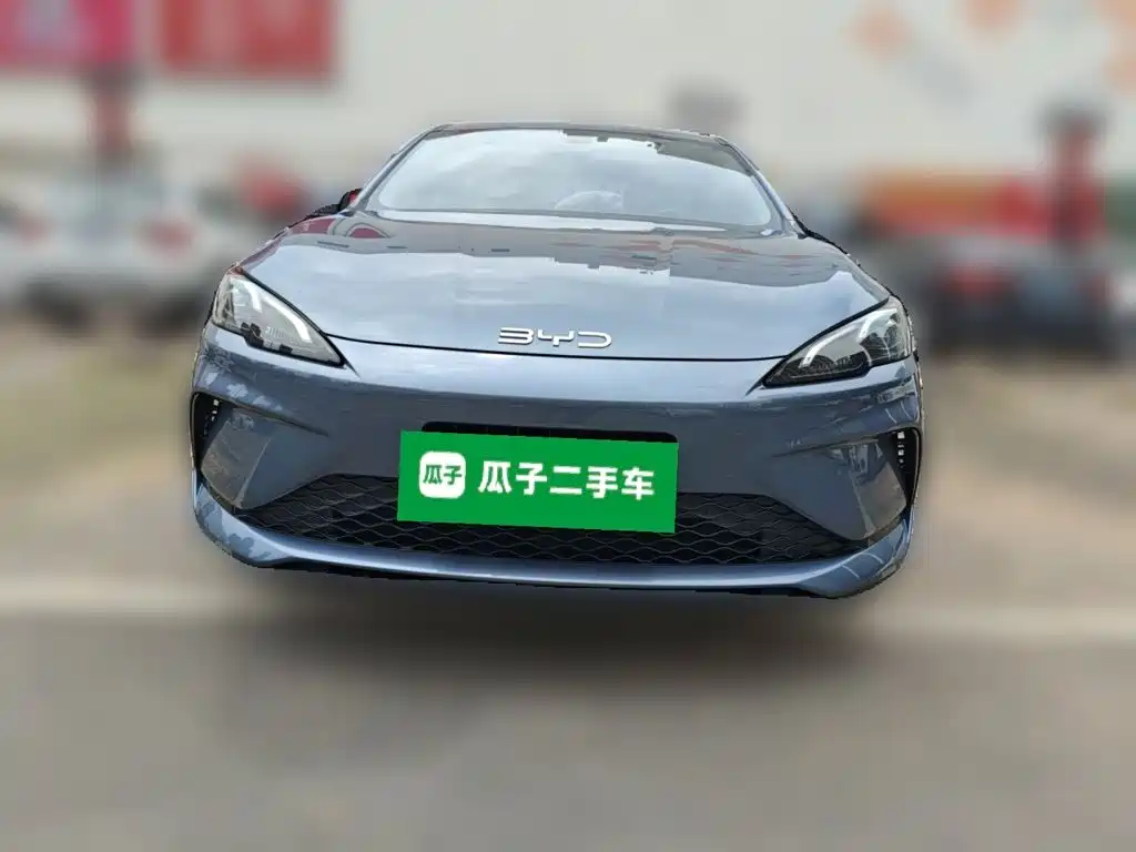 BYD Seal 05 DM-i 2025 — фото 24
