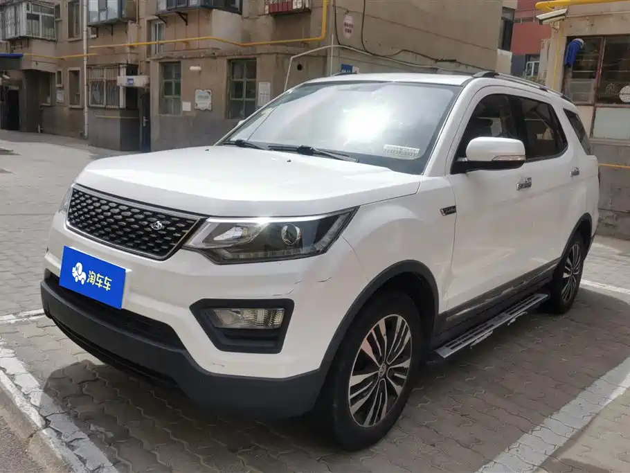 Oshan Oushang CX70 2017