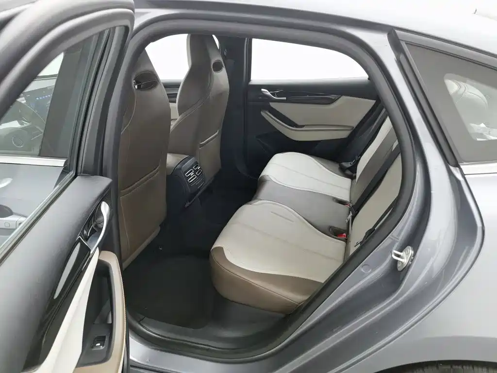 BYD Qin PLUS 2024 — фото 15