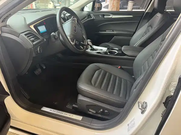 Ford Mondeo 2016