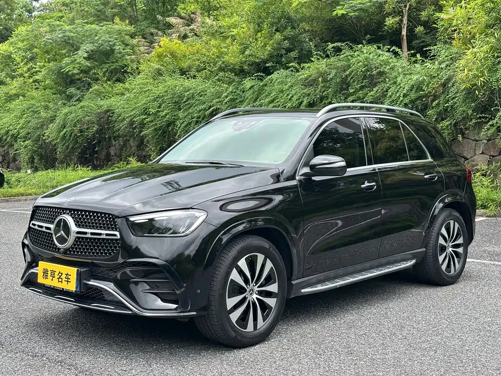 Mercedes-Benz GLE 2024 — фото 1