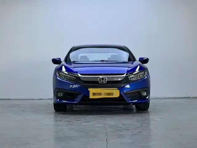 Honda Civic 2019 — фото 1
