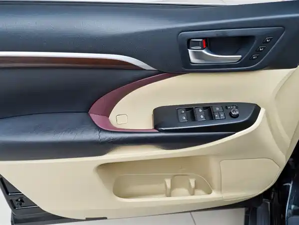 Toyota Highlander 2017