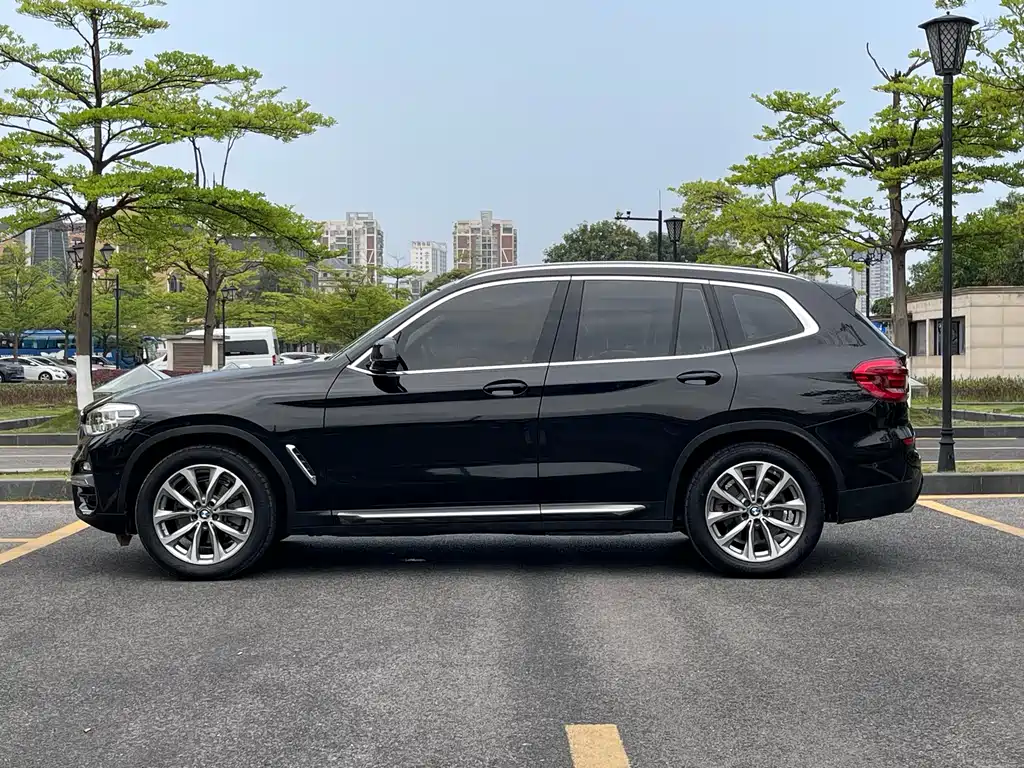 BMW X3 2019 — фото 7