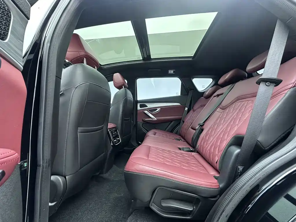 Jetour X70 PLUS 2023 — фото 10