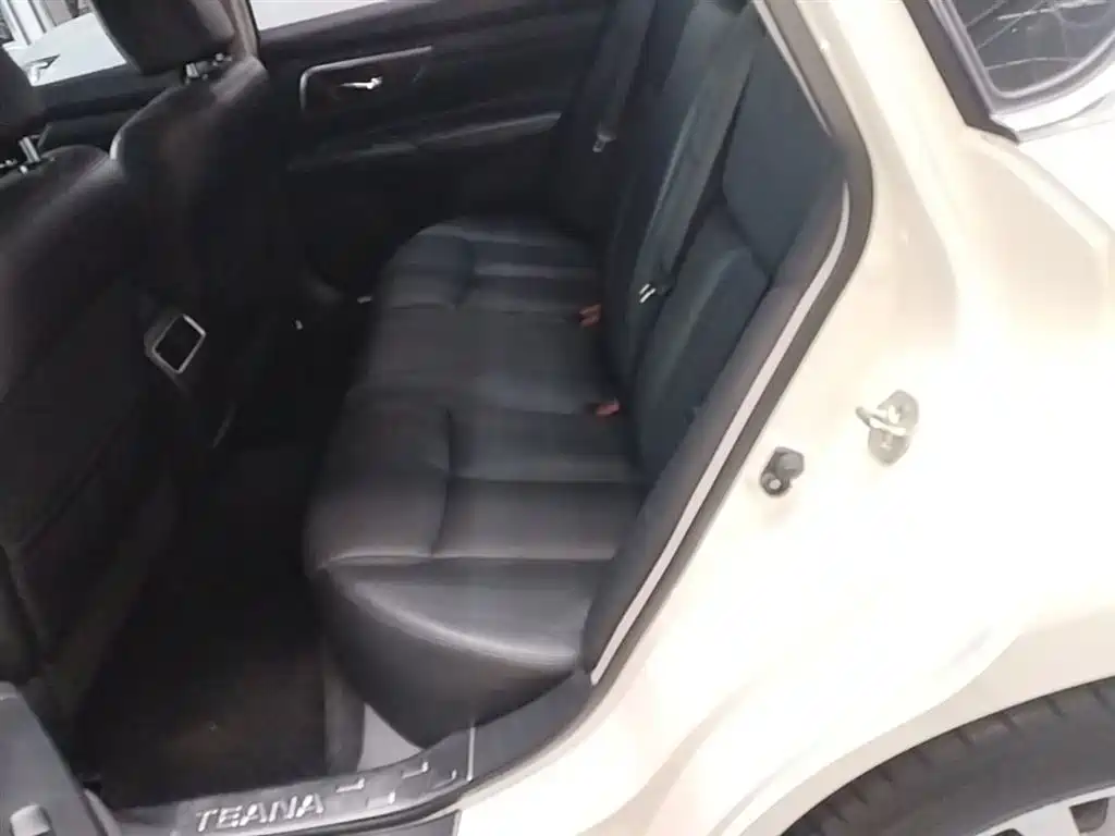 Nissan Teana 2015 — фото 13